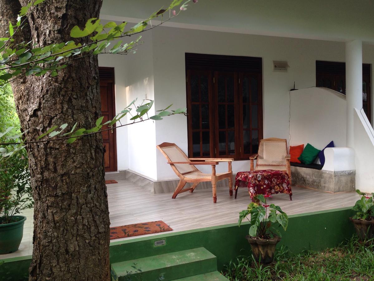 Mowgli Cottage Sigiriya Bagian luar foto